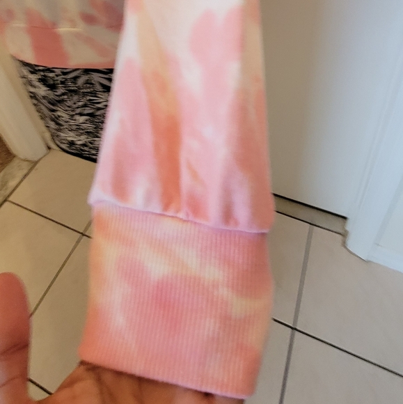 Round neck Tie dye pink sweatshirt new spring summer piece - Picture 6 of 11